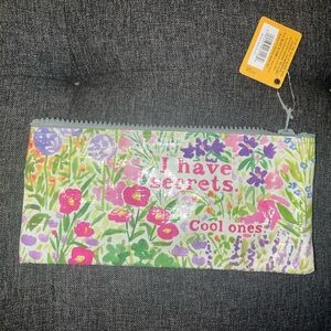 BRAND NEW Small Zip Pouch - Flowers